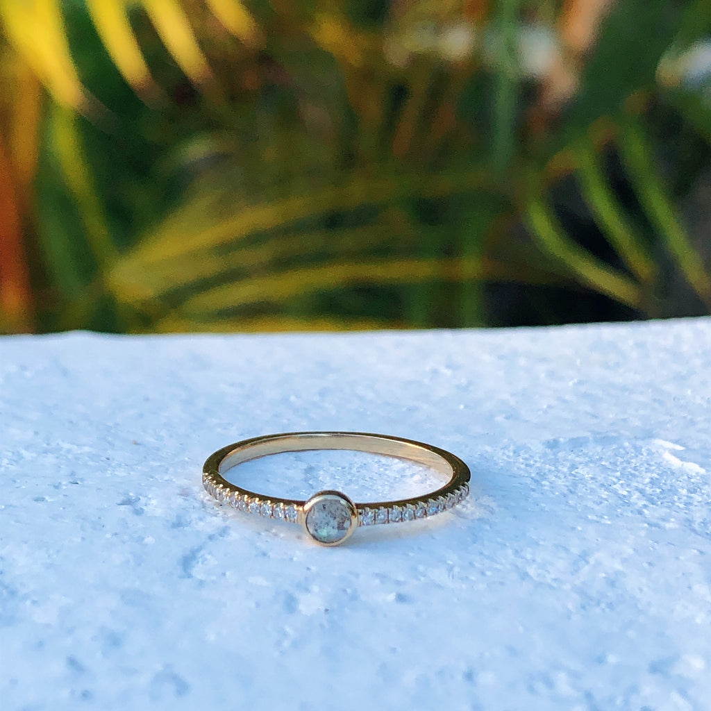 Isla Labradorite + Diamond Ring