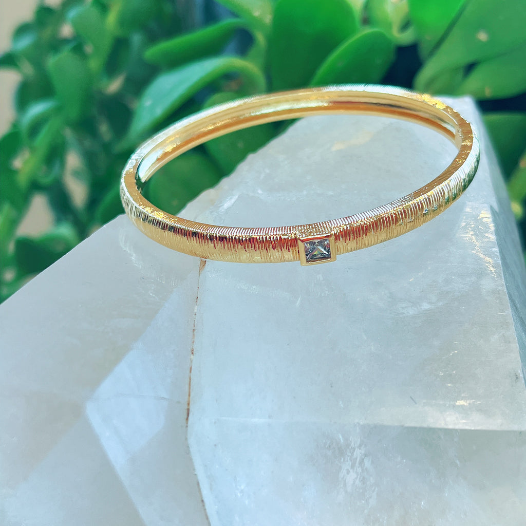 Textured Bangle with Stone