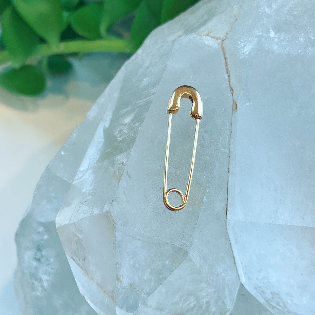 Safety Pin Earring 1609 Design safety-pin-earring-1609-design