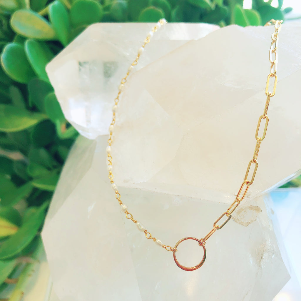Paperclip Pearl Circle Necklace